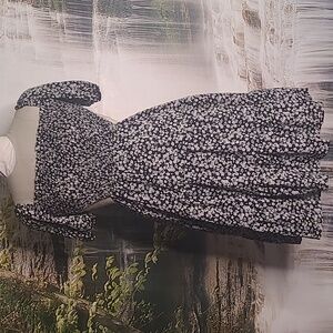 New with tags! Kojooin Womens Small smocked backless cut out midi summer dress